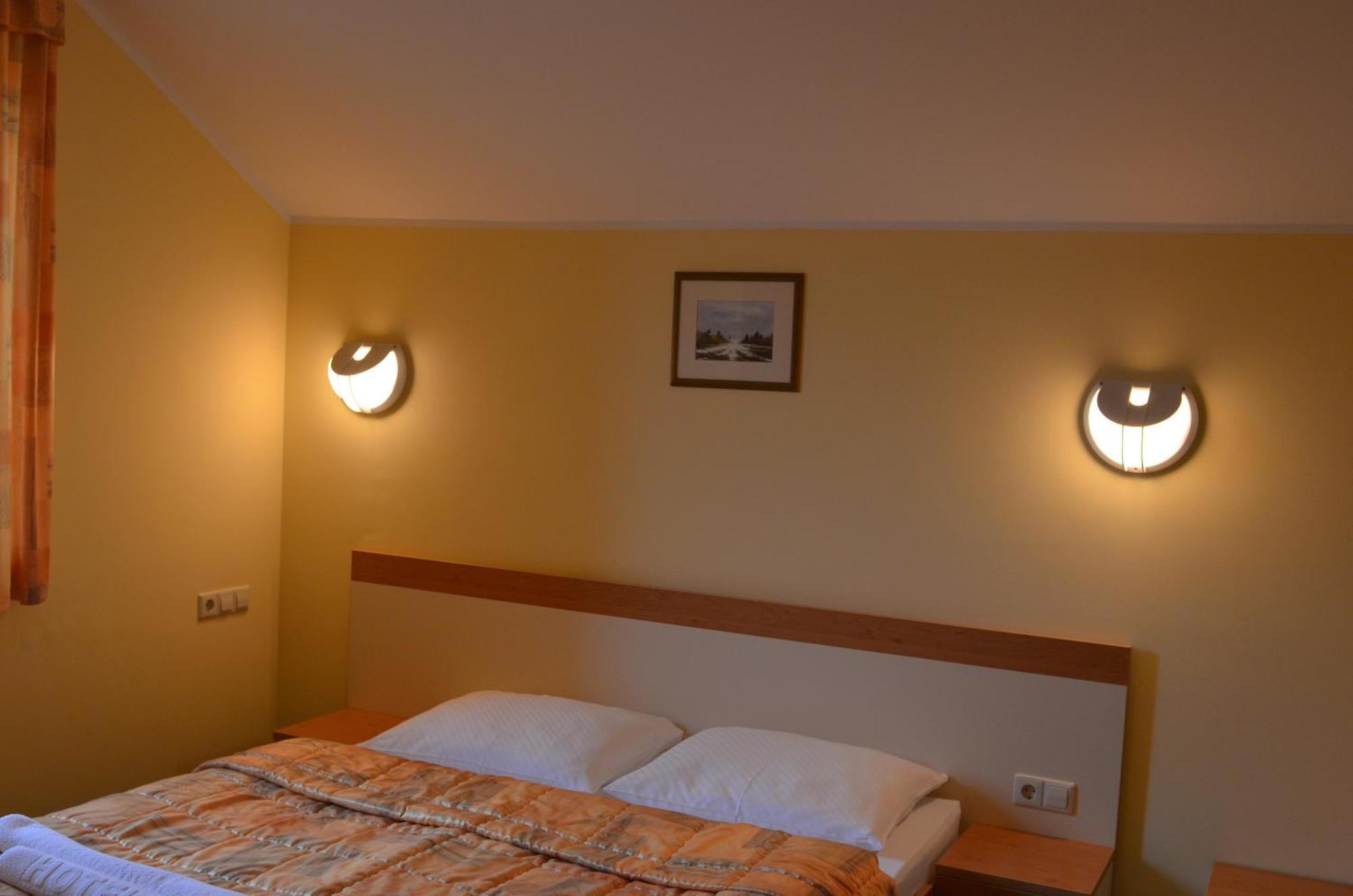 Hotel Zarja Hočko Pohorje Zimmer foto