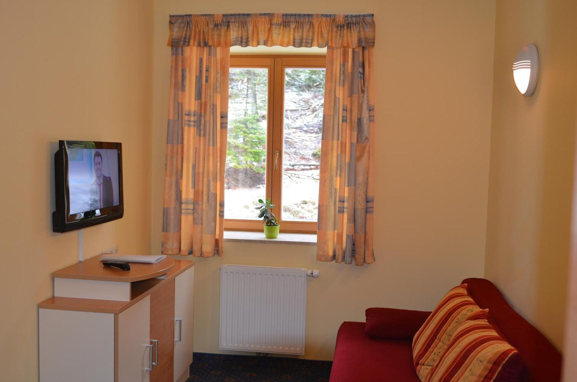 Hotel Zarja Hočko Pohorje Zimmer foto