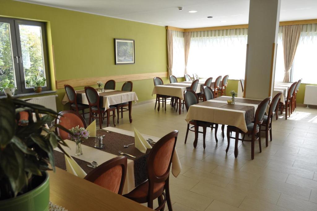 Hotel Zarja Hočko Pohorje Exterior foto